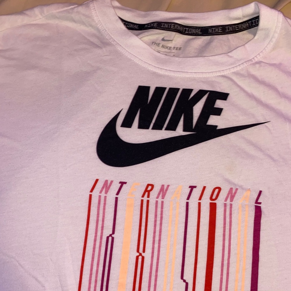NIKE international cropped sport top